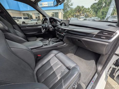 Used 2015 BMW X5 M AWD/4WD image 7