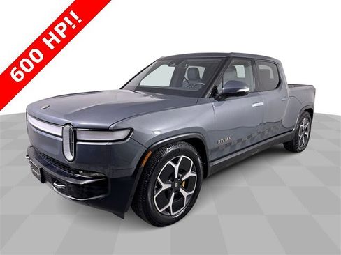 Used 2022 Rivian R1T Adventure image 4