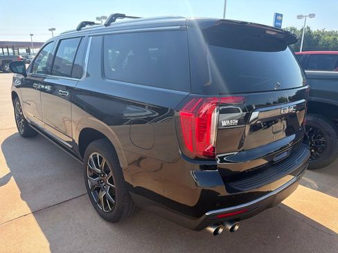 Used 2024 GMC Yukon XL Denali Ultimate w/ LPO, Illumination Package AWD/4WD image 6