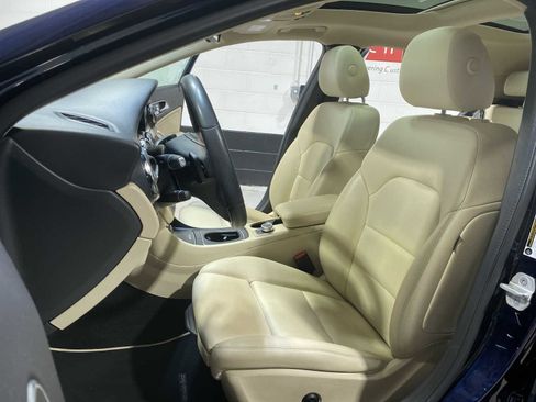 Used 2018 Mercedes-Benz GLA 250 4MATIC image 11