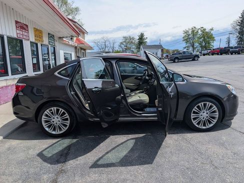 Used 2014 Buick Verano FWD image 12