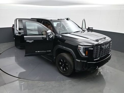 Used 2025 GMC Sierra 2500 Denali Ultimate image 29