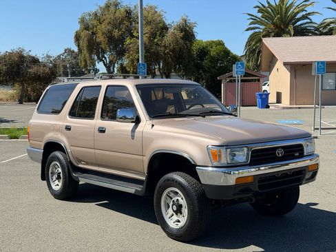Used 1994 Toyota 4Runner SR5 AWD/4WD image 7