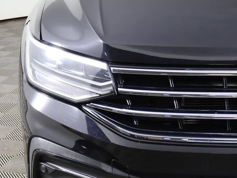 Used 2023 Volkswagen Tiguan S FWD image 11