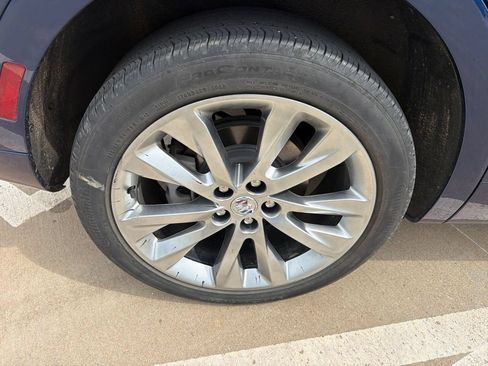 Used 2023 Buick Envision Avenir FWD image 6