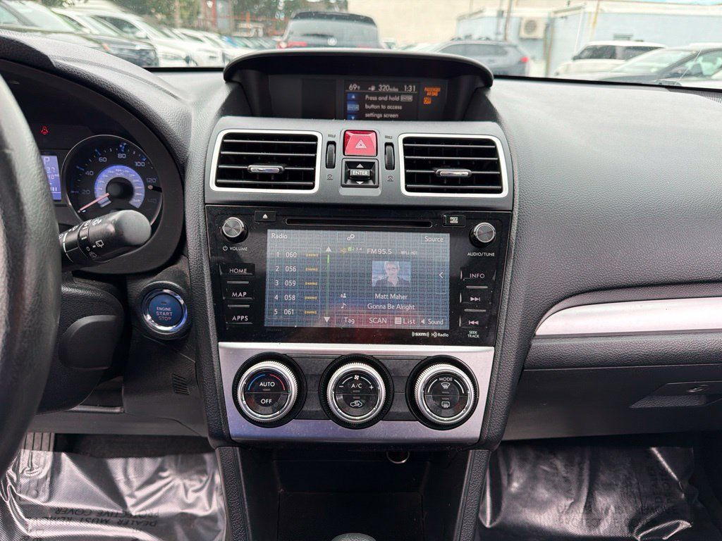 Used 2015 Subaru Crosstrek Touring AWD/4WD image 34