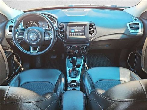 Used 2019 Jeep Compass Latitude w/ Popular Equipment Group AWD/4WD image 17