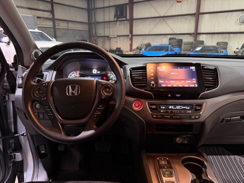 Used 2023 Honda Ridgeline Sport image 29