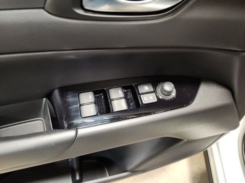 Used 2022 MAZDA CX-5 AWD 2.5 S w/ Select Package image 19