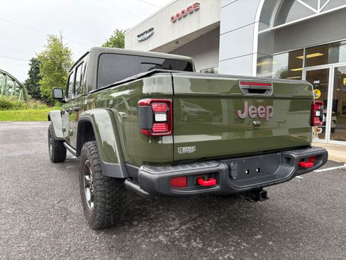 Used 2021 Jeep Gladiator Rubicon AWD/4WD image 9