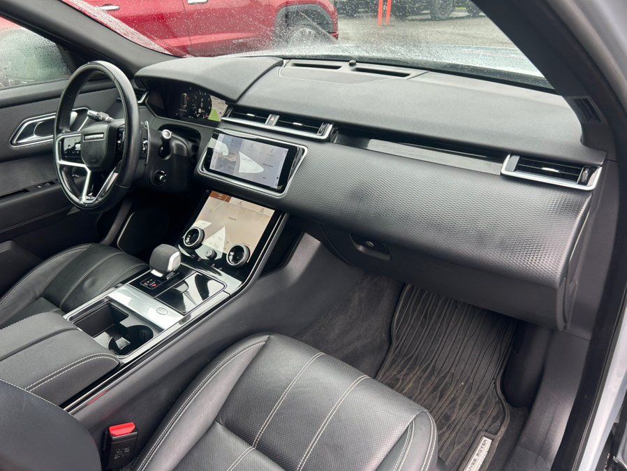 Used 2022 Land Rover Range Rover Velar R-Dynamic S AWD/4WD image 19