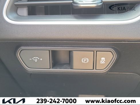 New 2026 Kia K4 LXS image 21