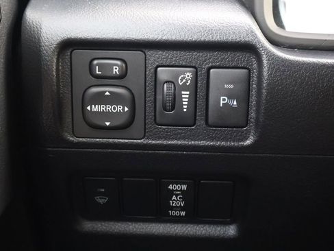 Used 2019 Toyota 4Runner Limited image 33