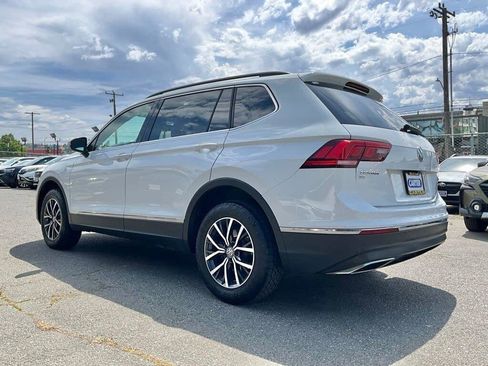 Used 2018 Volkswagen Tiguan SE AWD/4WD image 6