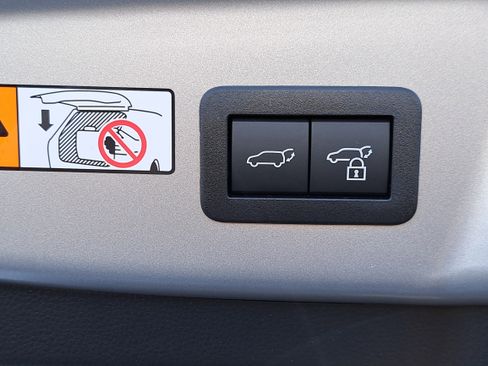 New 2026 Toyota Prius Limited image 11