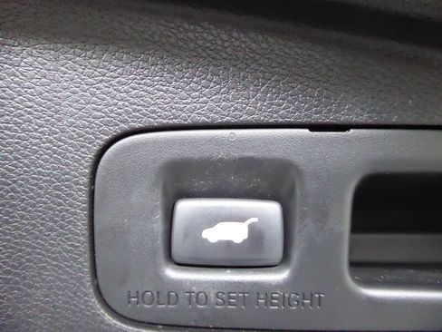 Used 2017 Honda CR-V EX-L image 34