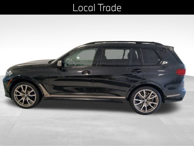 Used 2022 BMW X7 M50i w/ Luxury Seating Package AWD/4WD image 2