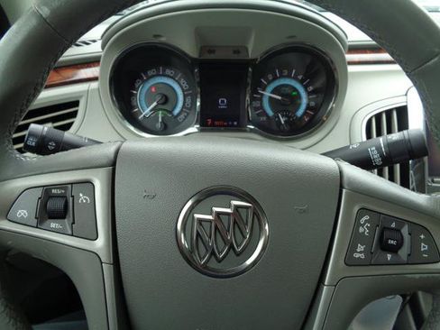 Used 2013 Buick LaCrosse FWD image 33