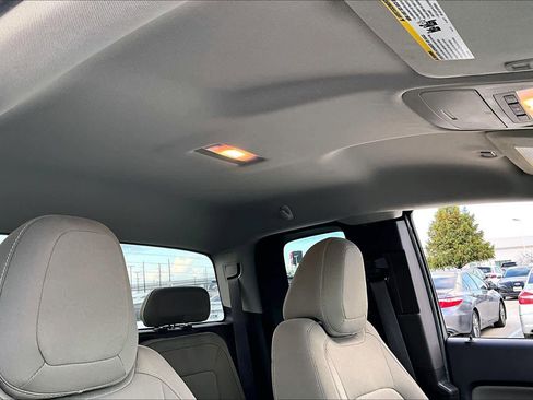 Used 2015 GMC Canyon SLE w/ SLE Convenience Package image 13