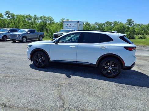 Used 2023 Buick Envision Essence w/ Sport Touring Package AWD/4WD image 33