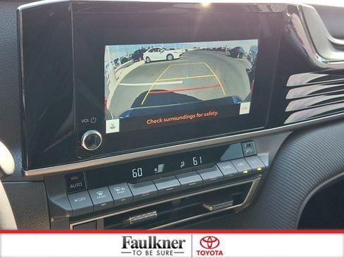 Certified 2025 Toyota Camry SE FWD image 17