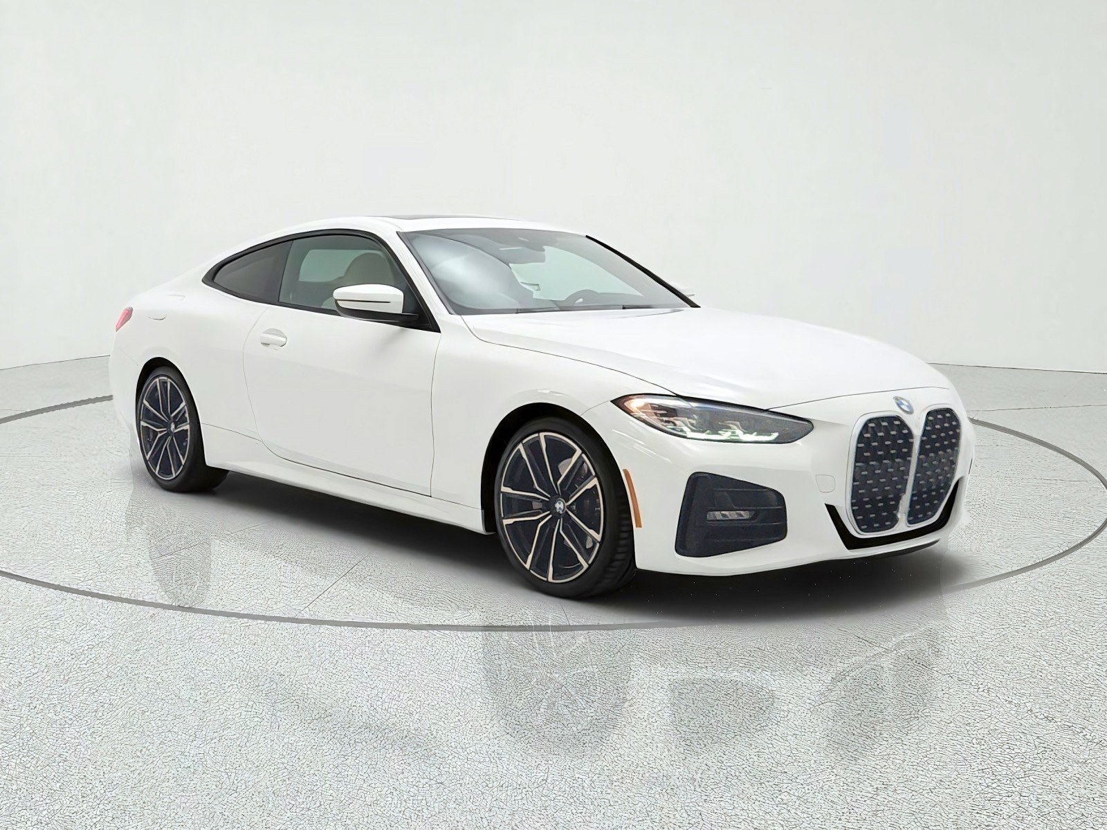 Used 2021 BMW 430i Coupe w/ M Sport Package RWD image 3