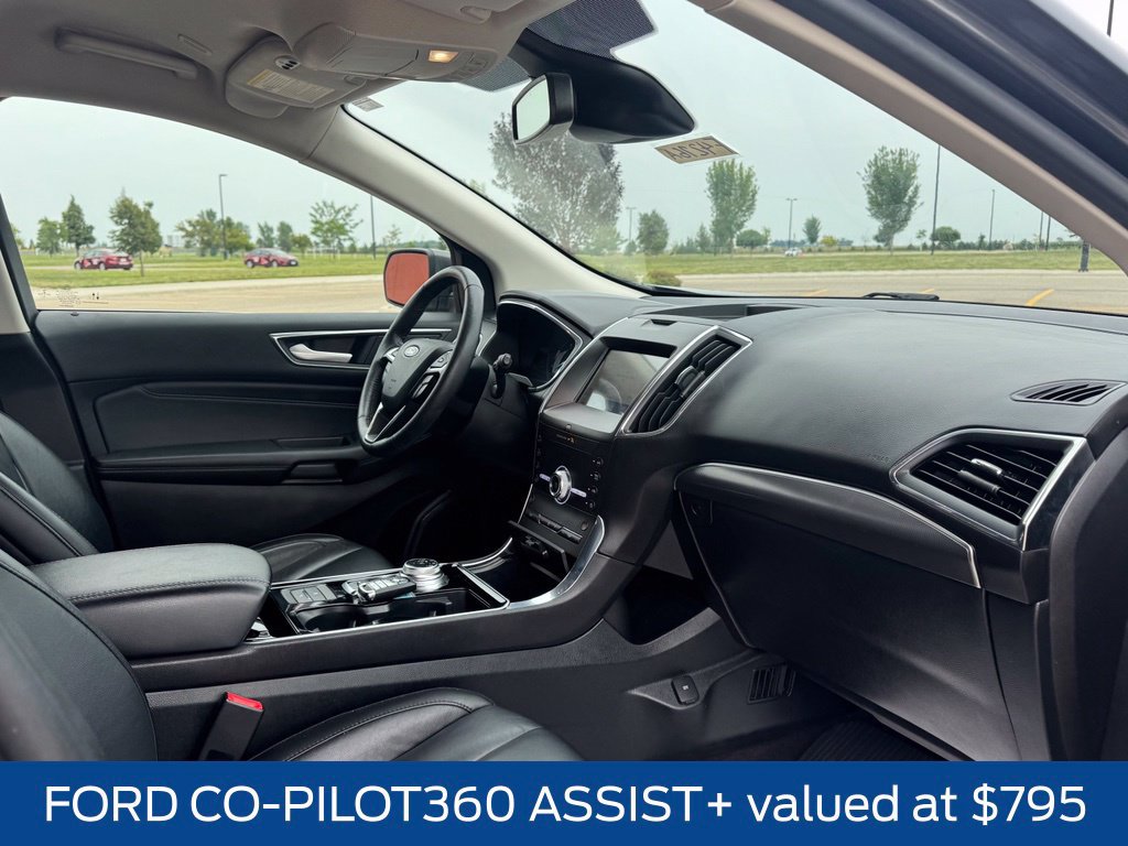 Certified 2020 Ford Edge Titanium AWD/4WD image 27