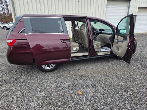 Used 2011 Honda Odyssey EX-L image 8