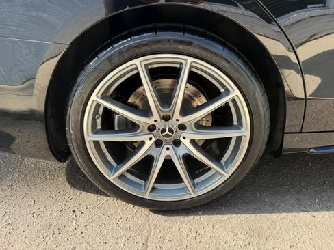 Used 2018 Mercedes-Benz S 560 Sedan image 39