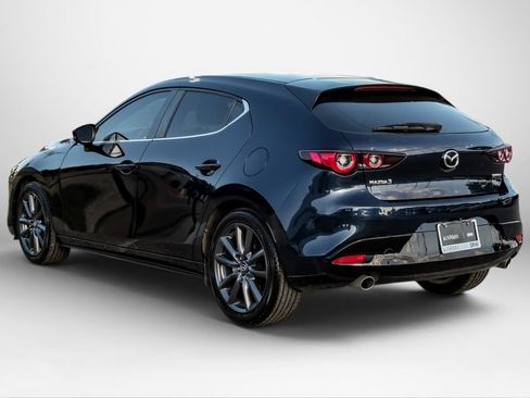 Used 2022 MAZDA MAZDA3 s FWD image 8