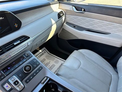 Used 2022 Hyundai Palisade Calligraphy image 30