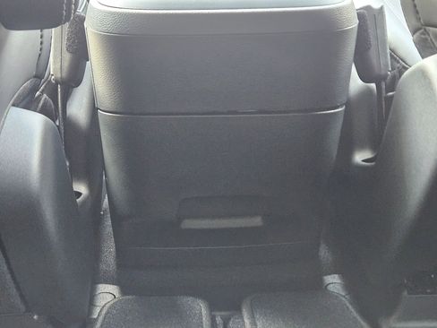 New 2026 Chrysler Pacifica Select image 23