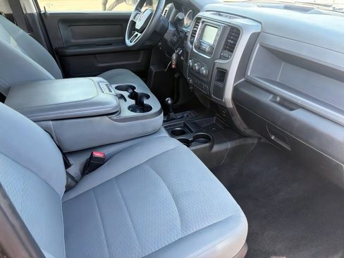 Used 2018 RAM 2500 Tradesman w/ Chrome Appearance Group AWD/4WD image 13