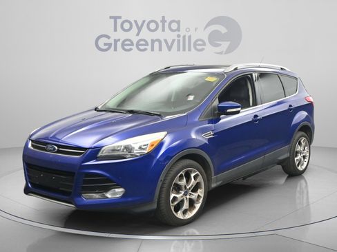 Used 2016 Ford Escape Titanium w/ Equipment Group 301A AWD/4WD image 24