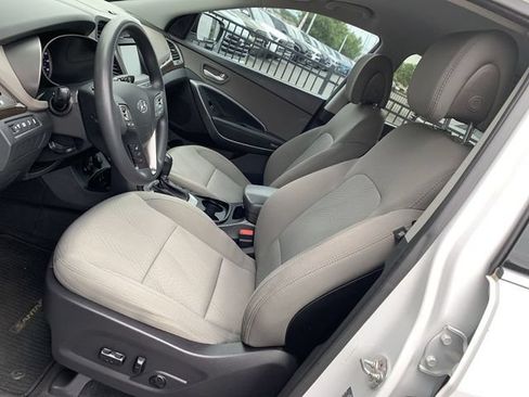 Used 2018 Hyundai Santa Fe Sport w/ 2.4L Value Package 02 FWD image 18