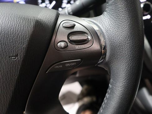 Used 2023 Nissan Murano SV image 33