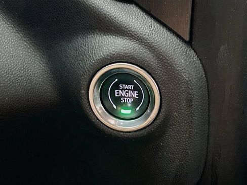Used 2021 GMC Sierra 1500 AT4 w/ AT4 Premium Package AWD/4WD image 16