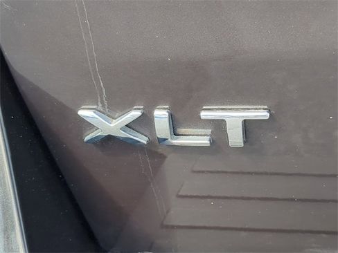 Used 2024 Ford Expedition Max XLT image 14
