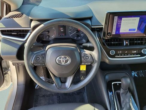 Used 2024 Toyota Corolla LE image 23