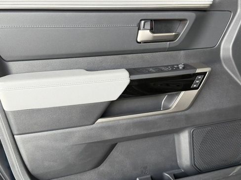 New 2025 Toyota Tundra Limited image 14