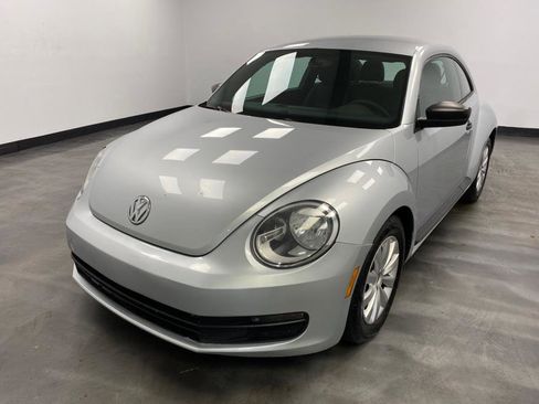 Used 2014 Volkswagen Beetle 1.8T image 2