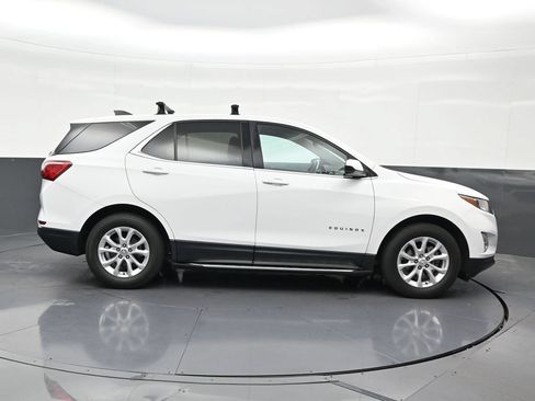 Used 2019 Chevrolet Equinox LT w/ LPO, Hit The Road Package FWD image 7