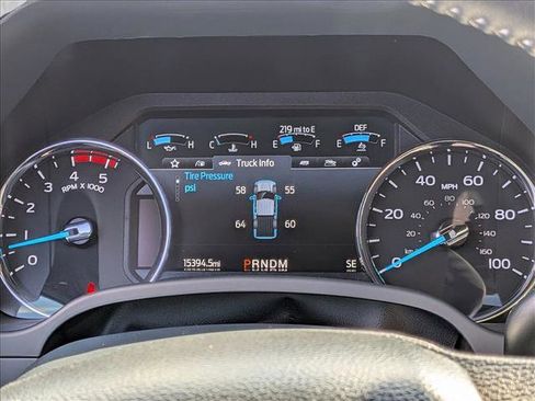 Used 2022 Ford F250 Lariat w/ Black Appearance Package image 11