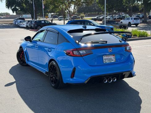 Used 2025 Honda Civic Type R image 10