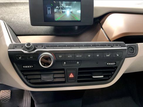 Used 2020 BMW i3 w/ Range Extender image 29