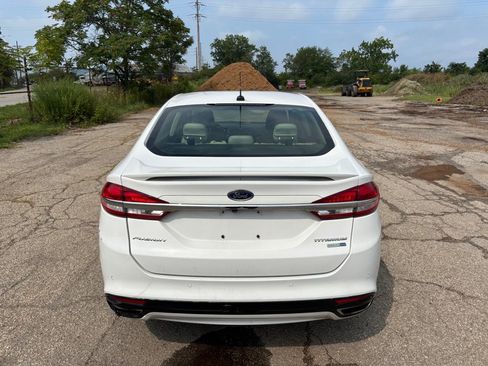 Used 2017 Ford Fusion Titanium AWD/4WD image 4