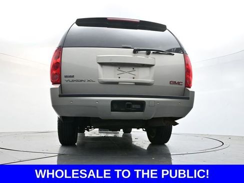 Used 2009 GMC Yukon XL SLT image 30