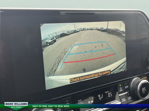 Used 2023 Toyota Highlander XSE image 26