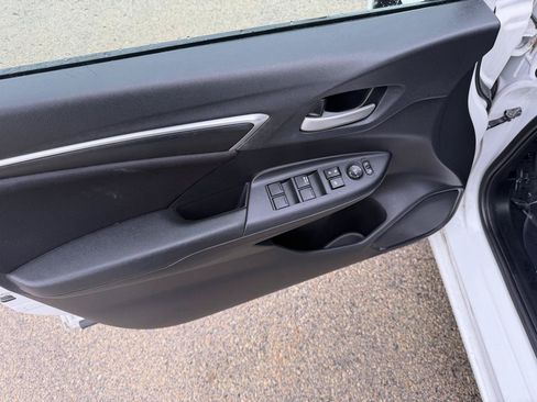 Used 2015 Honda Fit LX image 10
