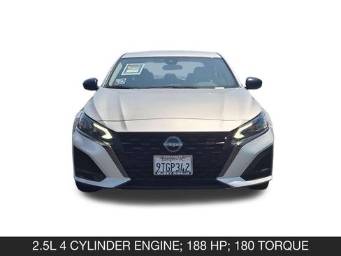 Used 2024 Nissan Altima 2.5 SR FWD image 4